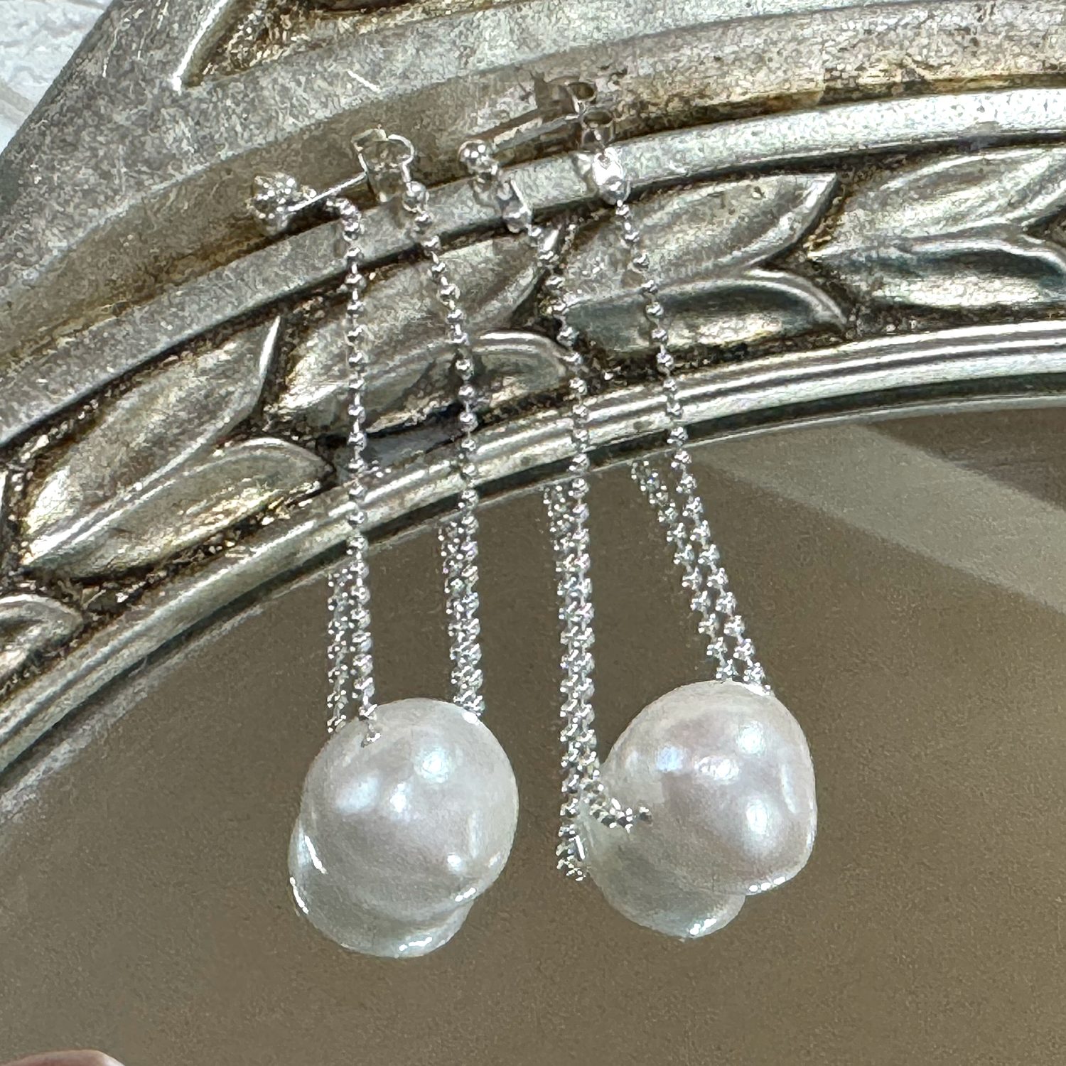 1.天然大粒淡水パールピアス/sv925ボールチェーン